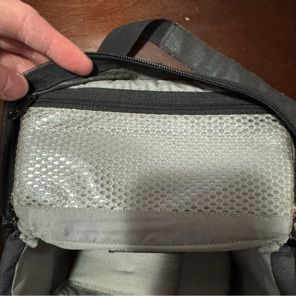 Vintage Camera Bag Lowepro Nova Mini Camera Bag DSLR Video Camera Padded Bag